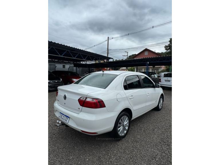 VOLKSWAGEN - VOYAGE - 2014/2014 - Branca - R$ 41.900,00