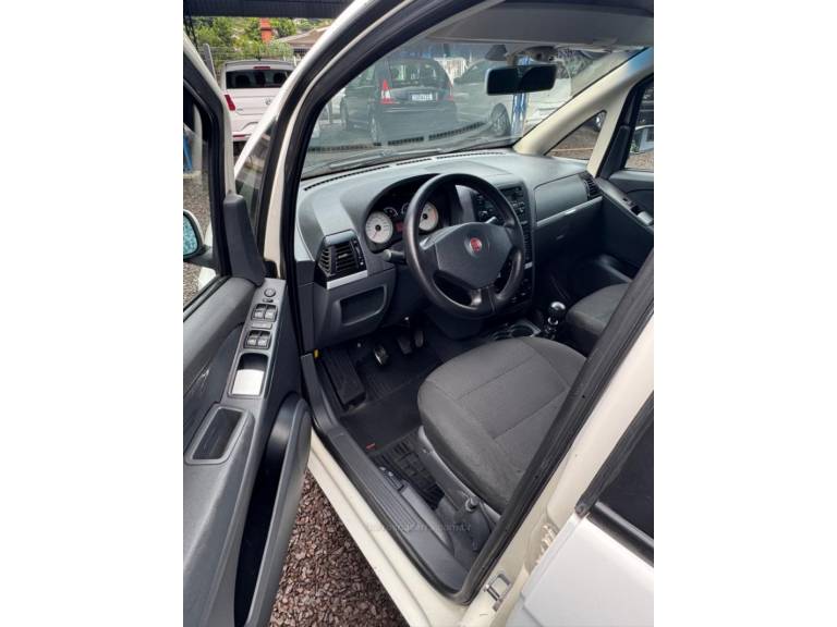 FIAT - IDEA - 2008/2009 - Branca - R$ 28.900,00