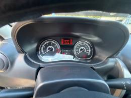 RENAULT - SANDERO - 2013/2014 - Prata - R$ 35.900,00