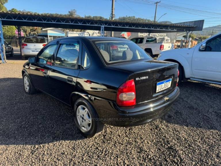 CHEVROLET - CLASSIC - 2008/2008 - Preta - R$ 21.900,00