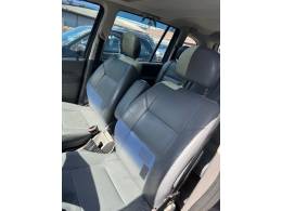 CHEVROLET - ZAFIRA - 2007/2007 - Prata - R$ 15.900,00
