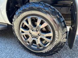 FORD - RANGER - 2018/2019 - Branca - R$ 156.900,00