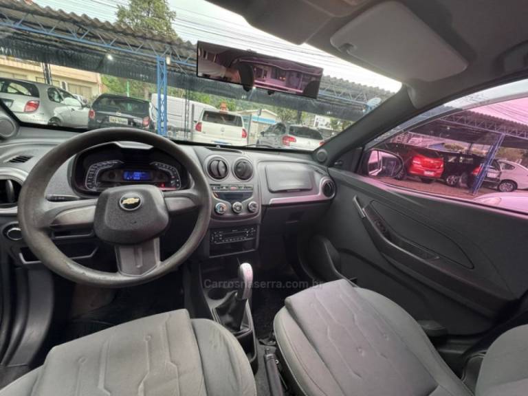 CHEVROLET - MONTANA - 2012/2013 - Preta - R$ 45.900,00