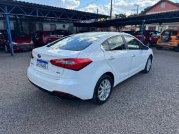 KIA MOTORS - CERATO - 2014/2015 - Branca - R$ 68.900,00