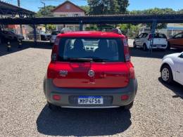 FIAT - UNO - 2010/2011 - Vermelha - R$ 32.900,00