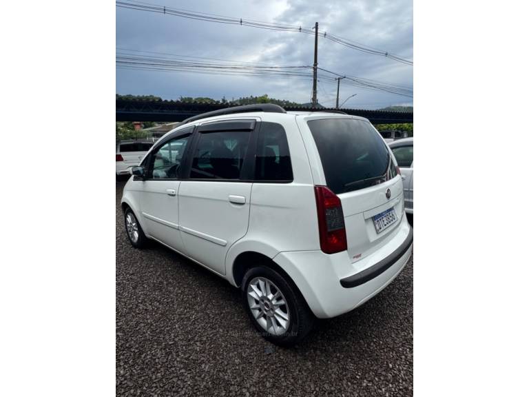 FIAT - IDEA - 2008/2009 - Branca - R$ 28.900,00