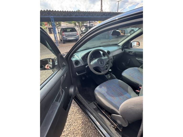 CHEVROLET - CELTA - 2007/2008 - Preta - R$ 21.900,00