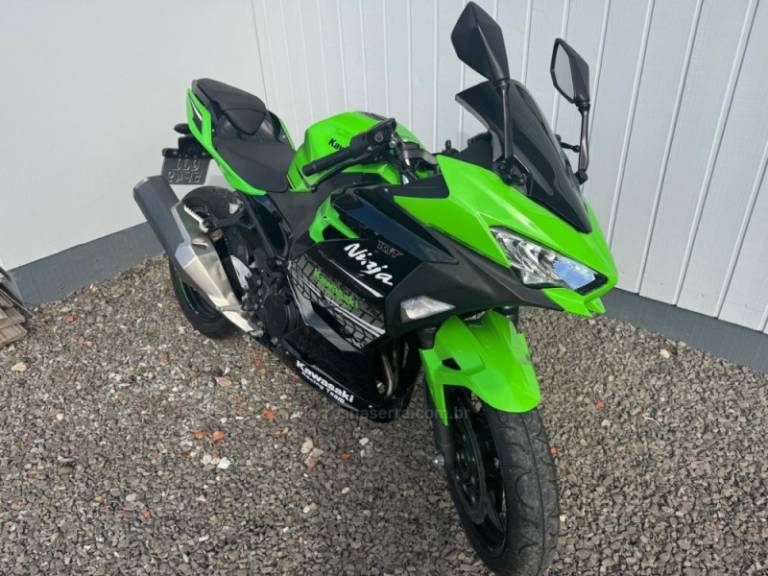 KAWASAKI - NINJA 400 - 2018/2019 - Verde - R$ 29.800,00