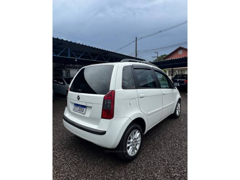FIAT - IDEA - 2008/2009 - Branca - R$ 28.900,00