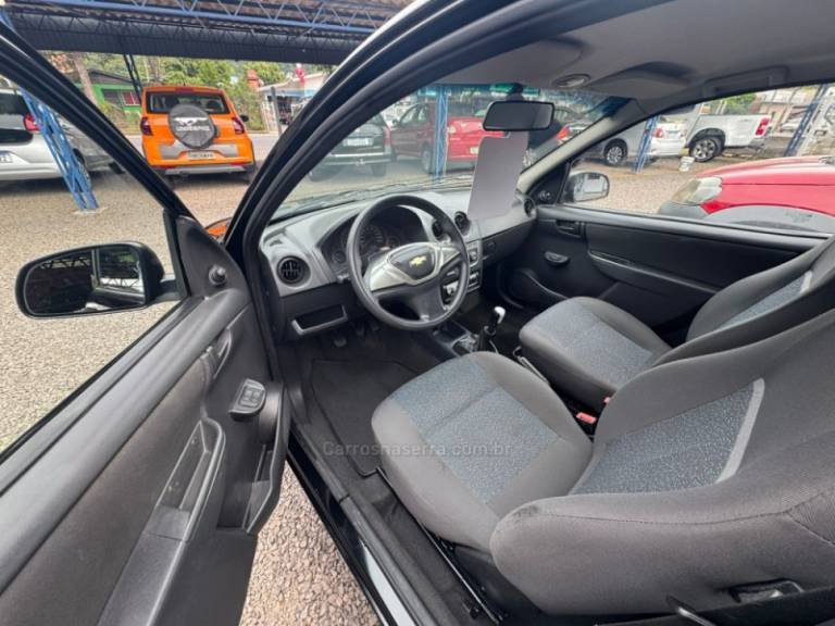 CHEVROLET - CELTA - 2012/2013 - Preta - R$ 28.900,00