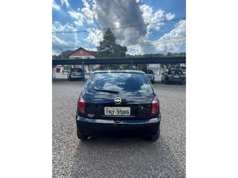 CHEVROLET - CELTA - 2007/2008 - Preta - R$ 21.900,00