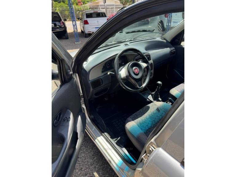 FIAT - PALIO - 2008/2008 - Prata - R$ 24.900,00
