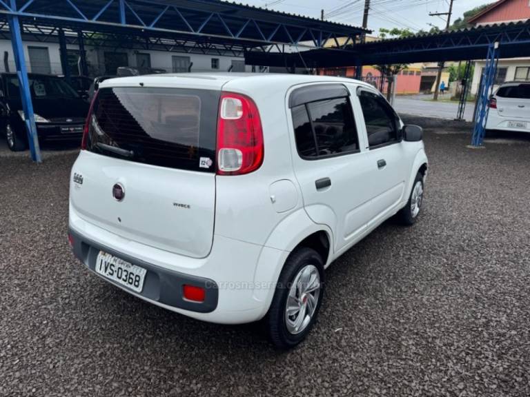 FIAT - UNO - 2014/2014 - Branca - R$ 34.900,00