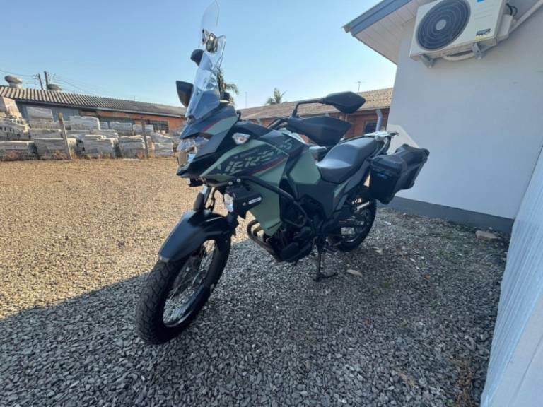KAWASAKI - VERSYS 300X TOURER - 2022/2023 - Verde - R$ 36.900,00