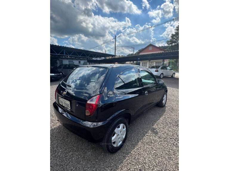 CHEVROLET - CELTA - 2007/2008 - Preta - R$ 21.900,00