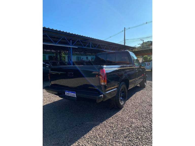 CHEVROLET - SILVERADO - 1998/1998 - Preta - R$ 65.900,00