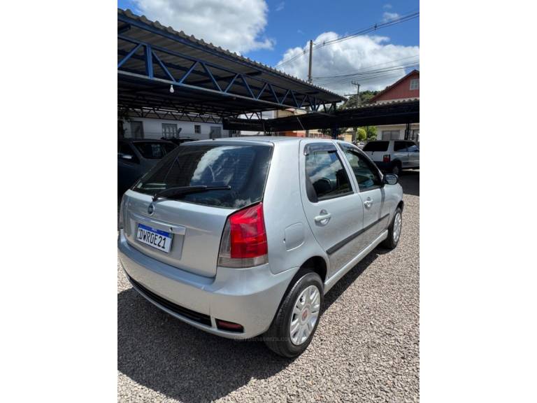 FIAT - PALIO - 2008/2008 - Prata - R$ 24.900,00
