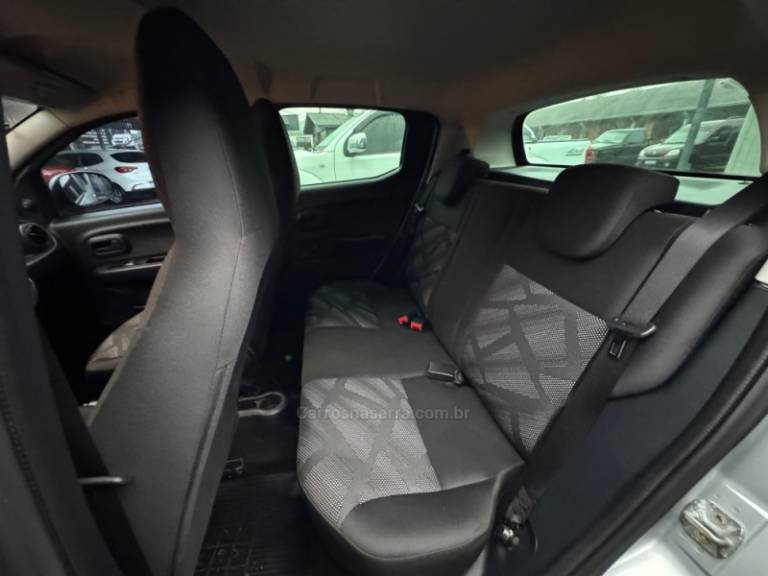 FIAT - MOBI - 2018/2018 - Prata - R$ 46.900,00