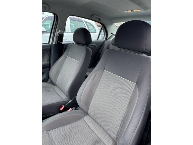 VOLKSWAGEN - VOYAGE - 2014/2014 - Branca - R$ 41.900,00