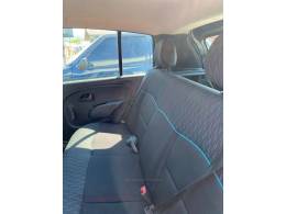RENAULT - CLIO - 2015/2015 - Cinza - R$ 31.900,00