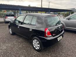RENAULT - CLIO - 2015/2015 - Preta - R$ 28.900,00
