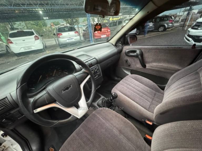 CHEVROLET - CORSA - 1996/1997 - Branca - R$ 12.900,00