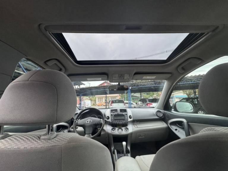 TOYOTA - RAV4 - 2008/2008 - Preta - R$ 46.900,00