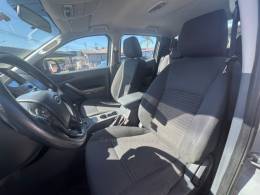 FORD - RANGER - 2014/2015 - Prata - R$ 88.900,00