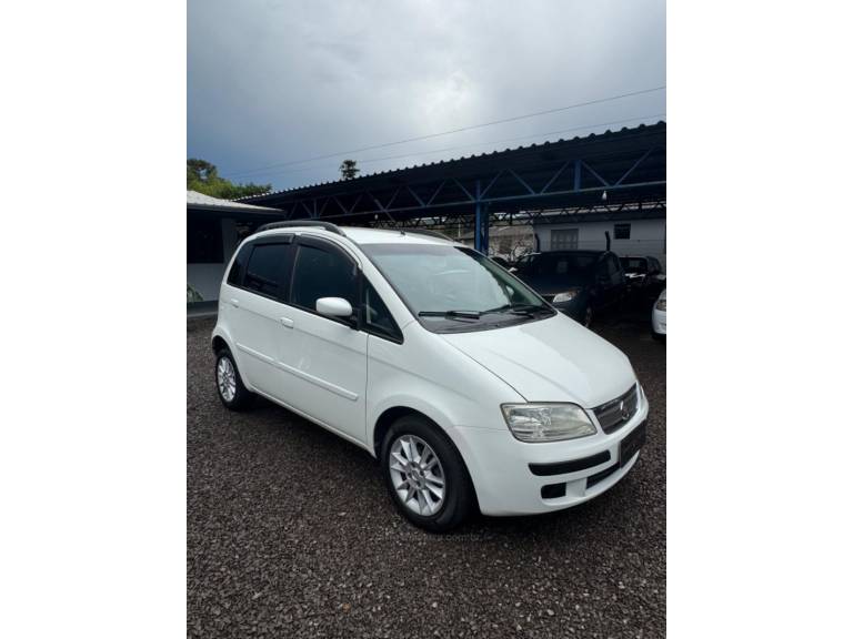 FIAT - IDEA - 2008/2009 - Branca - R$ 28.900,00