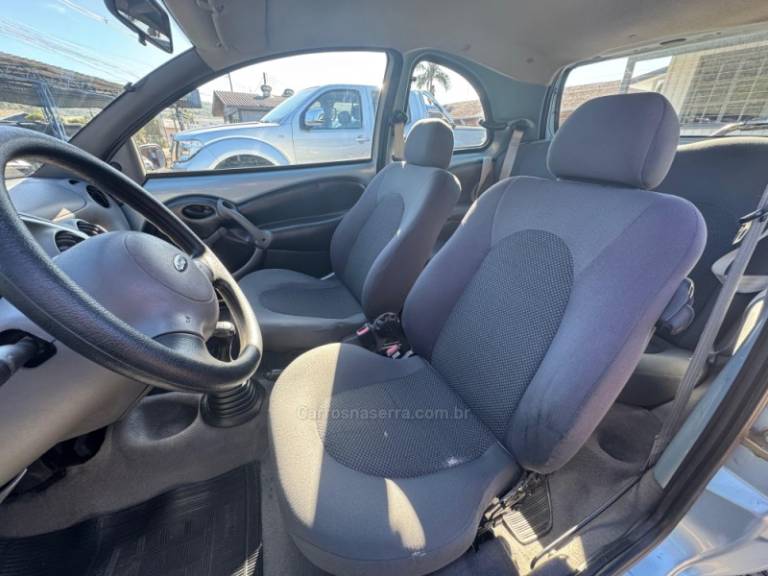 FORD - KA - 2003/2003 - Azul - R$ 11.900,00