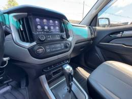 CHEVROLET - S10 - 2022/2023 - Branca - R$ 205.000,00