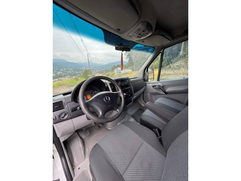 MERCEDES-BENZ - SPRINTER - 2014/2015 - Branca - R$ 126.900,00