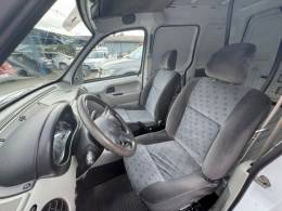 RENAULT - KANGOO - 2012/2013 - Branca - R$ 36.900,00