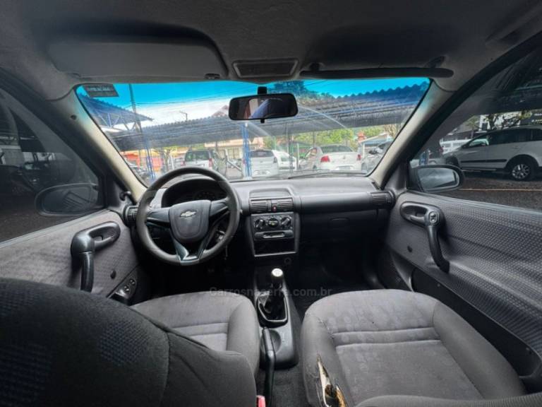 CHEVROLET - CORSA - 1999/1999 - Verde - R$ 10.900,00