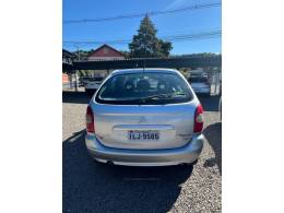 CITROËN - XSARA PICASSO - 2003/2004 - Prata - R$ 12.900,00