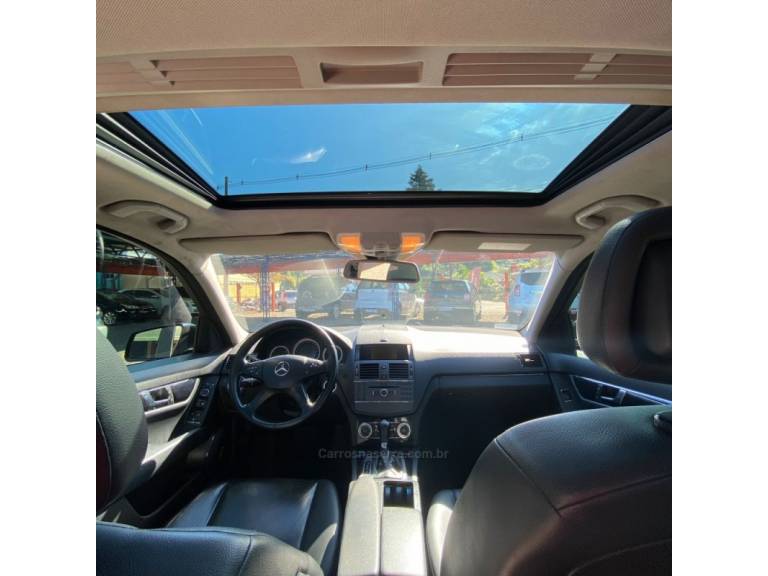 MERCEDES-BENZ - C 200 K - 2010/2010 - Preta - R$ 58.900,00